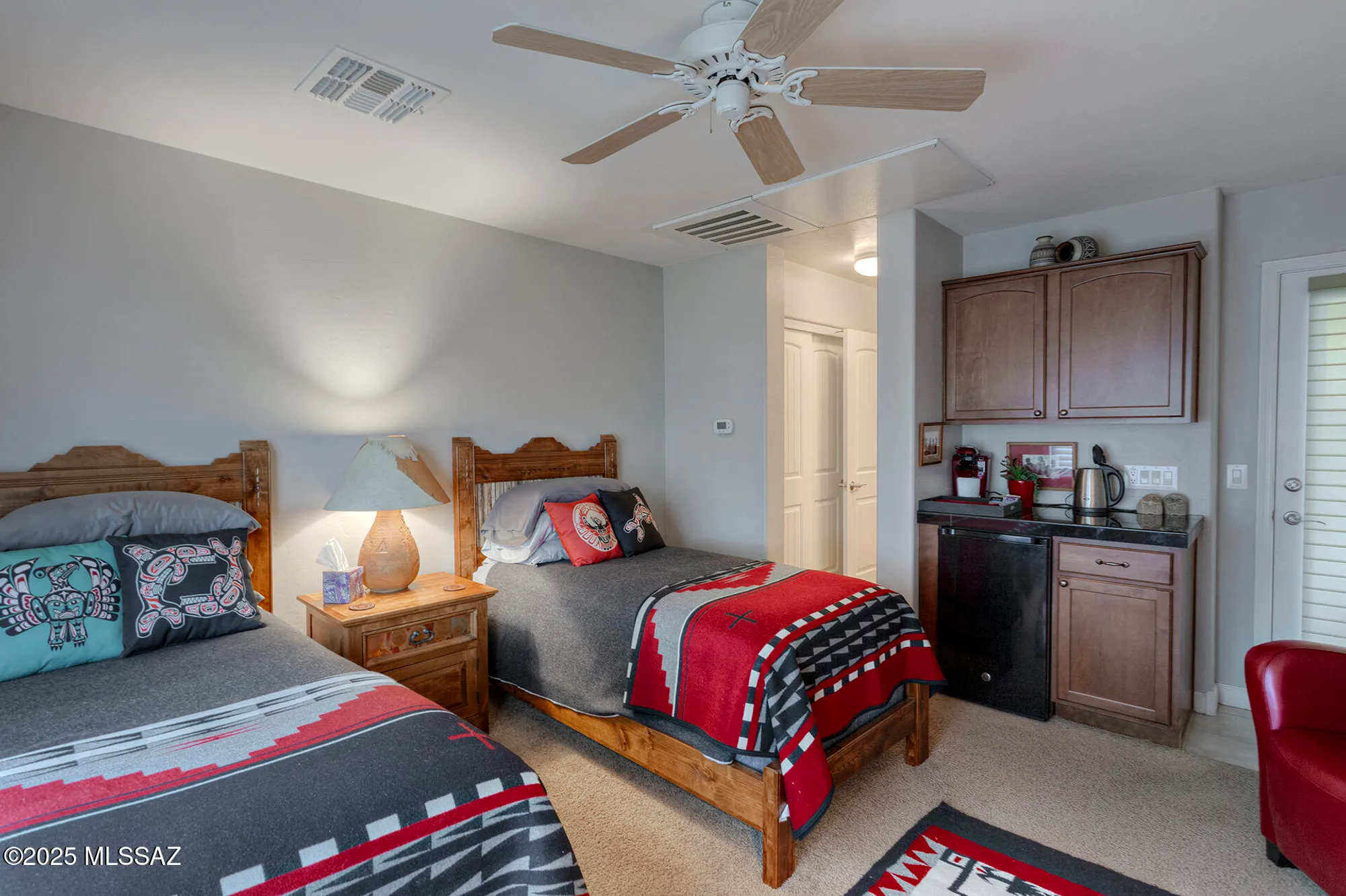 Property Slideshow image 8 of 39 | 551 n ramos ln, Green Valley, AZ, 85614