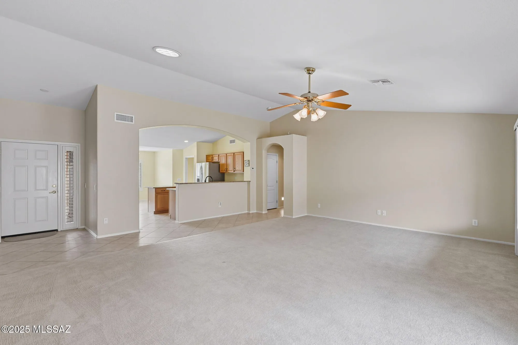 Property Slideshow image 9 of 43 | 62284 e iron crest dr, Tucson, AZ, 85739