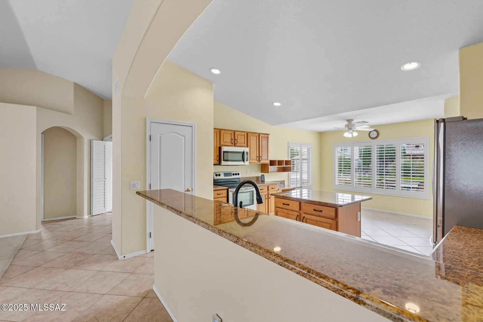 Property Slideshow image 10 of 43 | 62284 e iron crest dr, Tucson, AZ, 85739