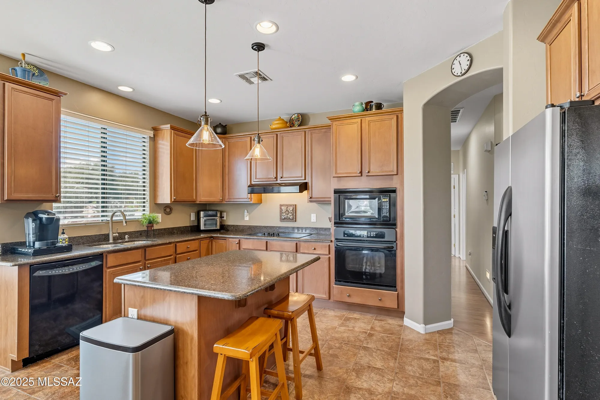 Property Slideshow image 20 of 48 | 850 n hale dr, Green Valley, AZ, 85614