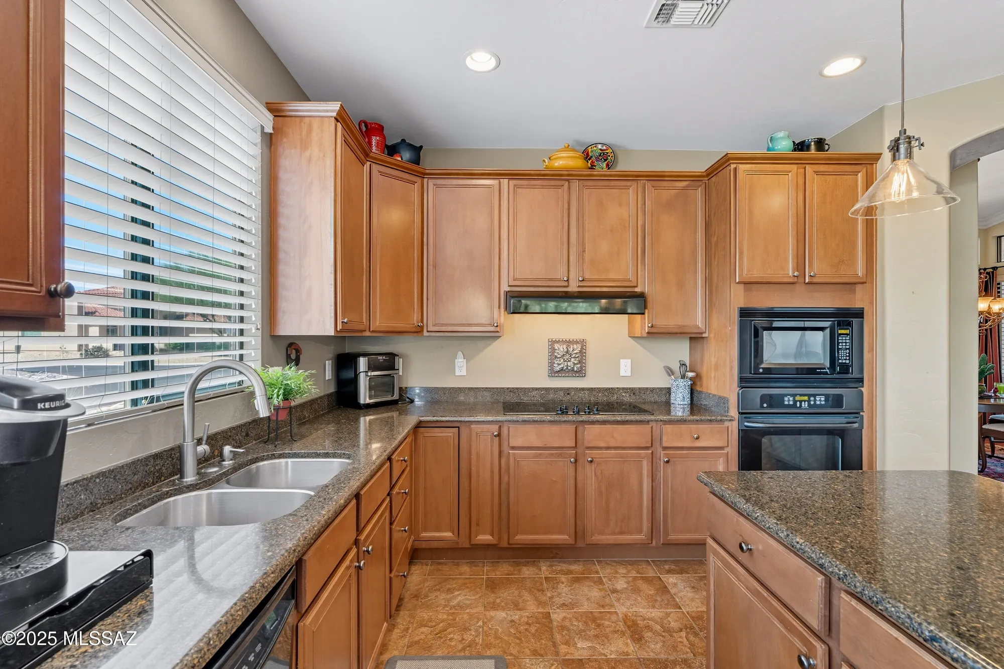 Property Slideshow image 22 of 48 | 850 n hale dr, Green Valley, AZ, 85614