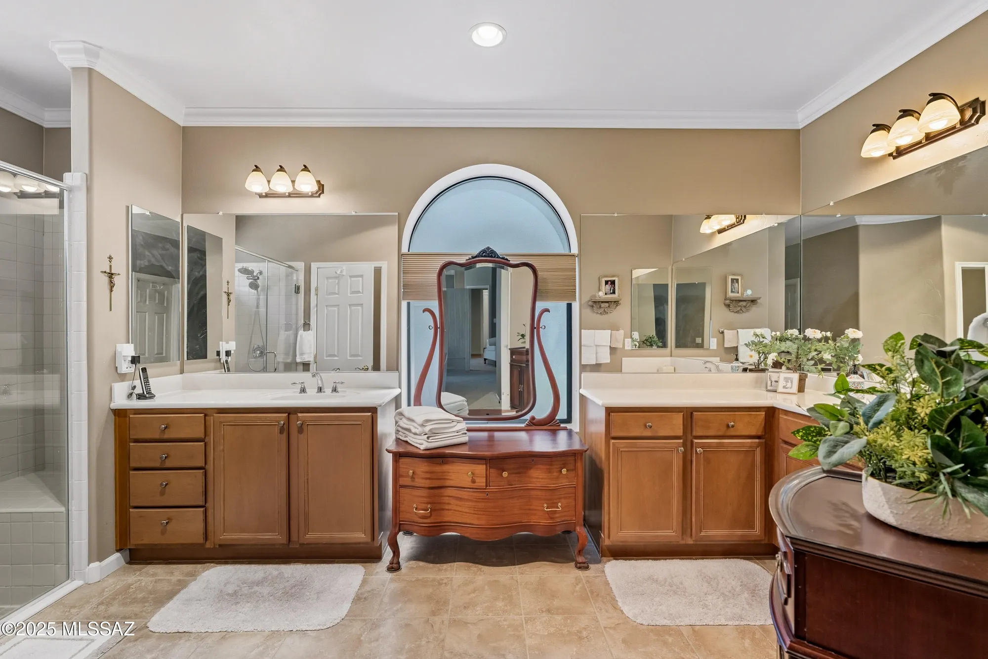Property Slideshow image 28 of 48 | 850 n hale dr, Green Valley, AZ, 85614