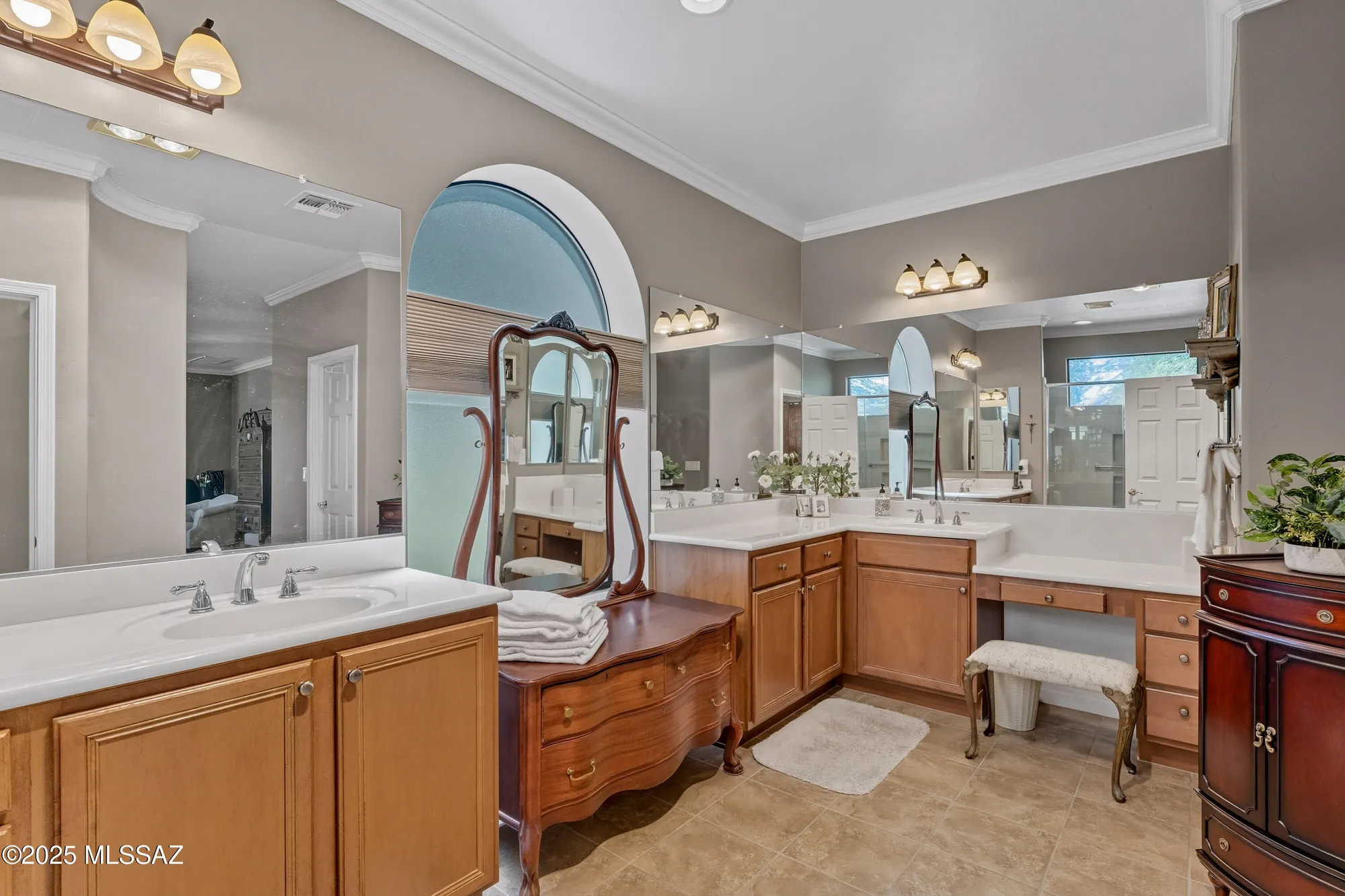 Property Slideshow image 29 of 48 | 850 n hale dr, Green Valley, AZ, 85614