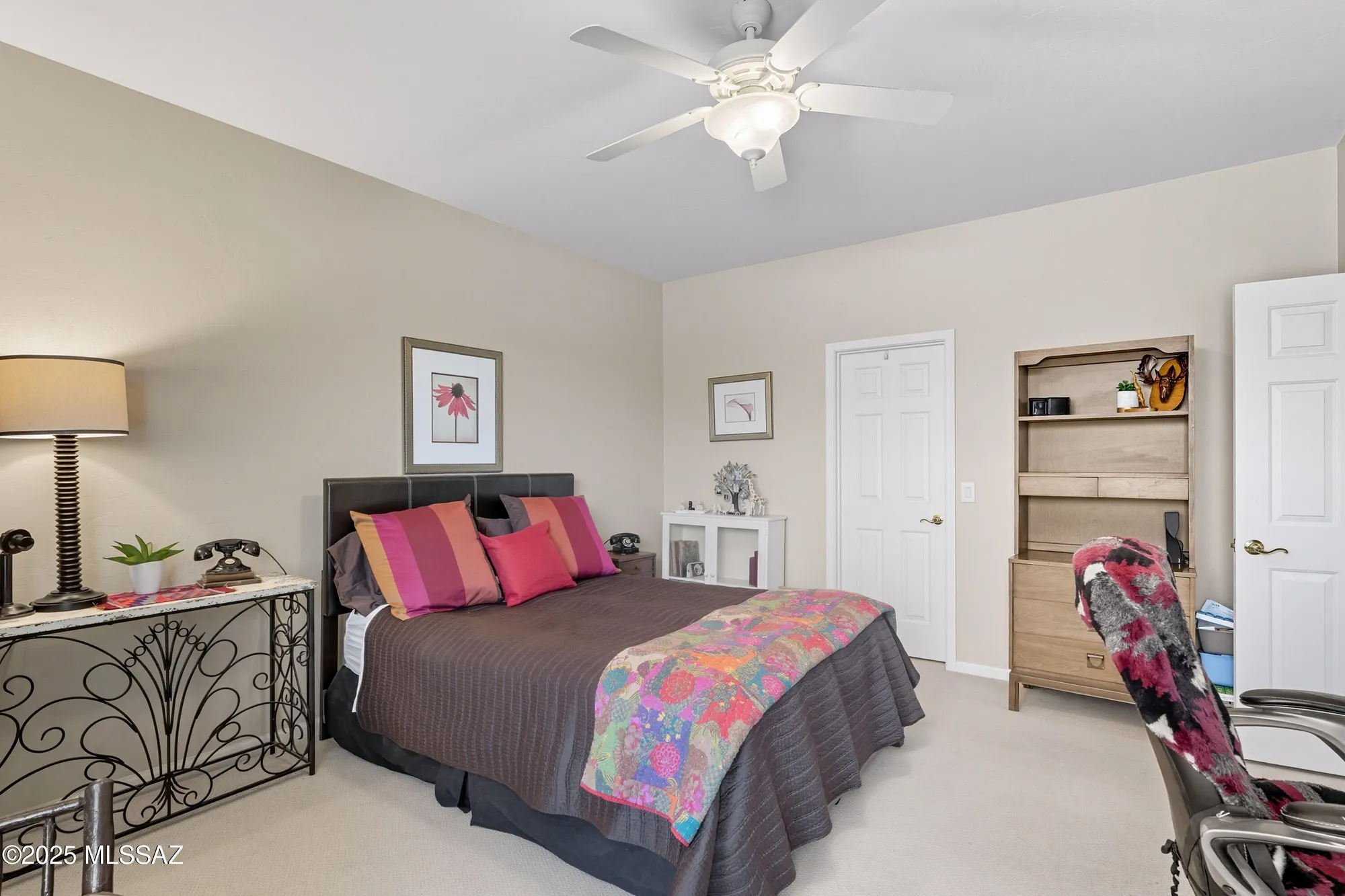 Property Slideshow image 33 of 48 | 850 n hale dr, Green Valley, AZ, 85614