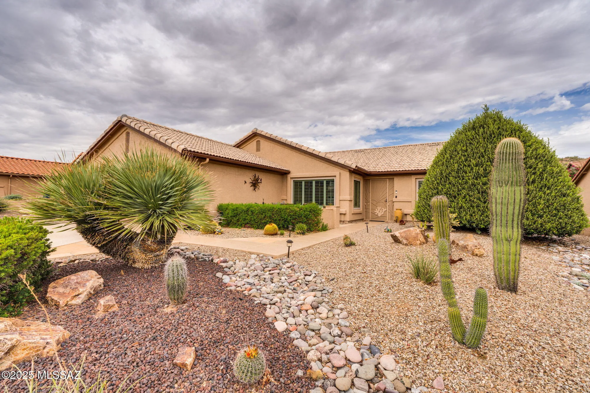 Property Slideshow image 2 of 43 | 62284 e iron crest dr, Tucson, AZ, 85739