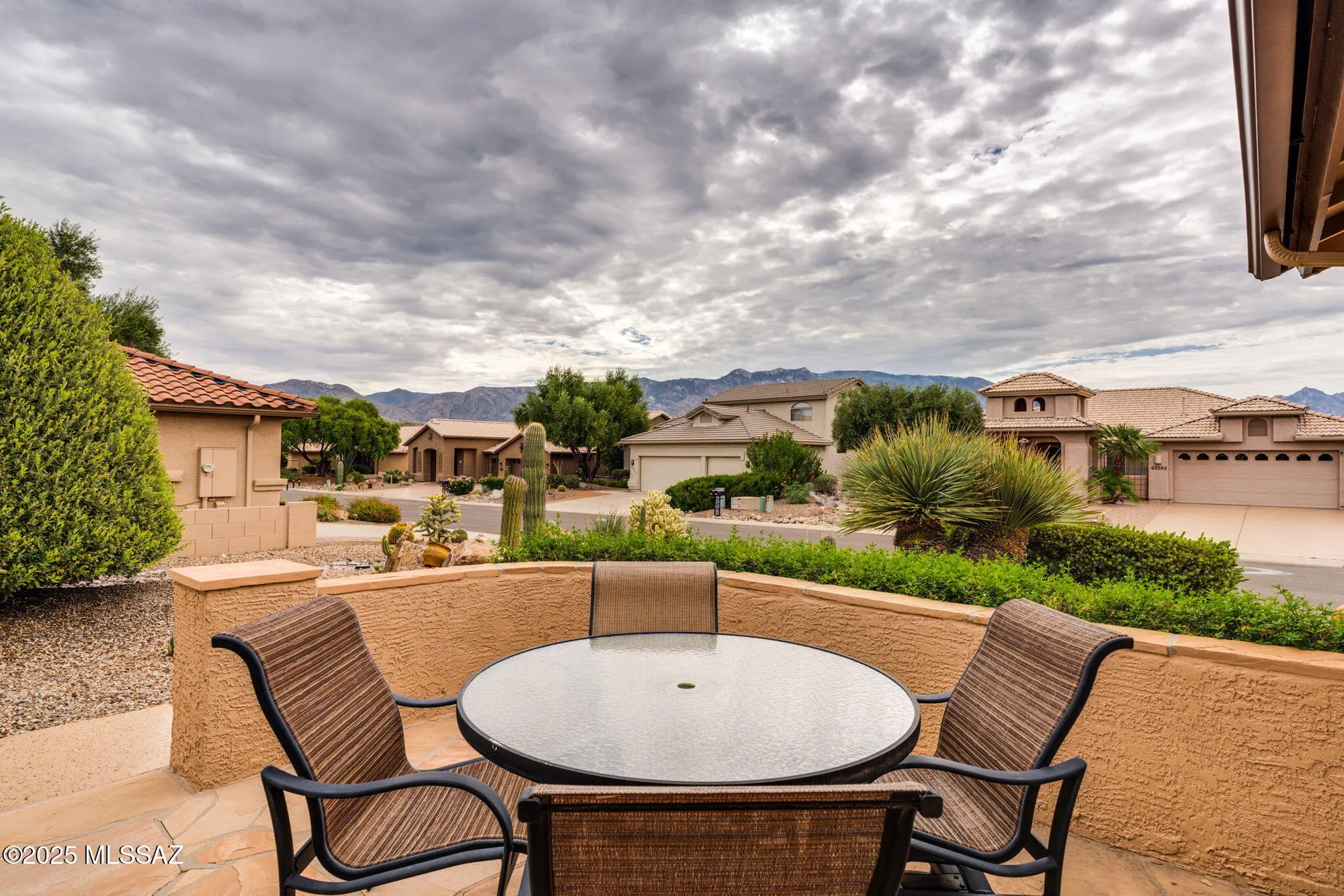 Property Slideshow image 3 of 43 | 62284 e iron crest dr, Tucson, AZ, 85739