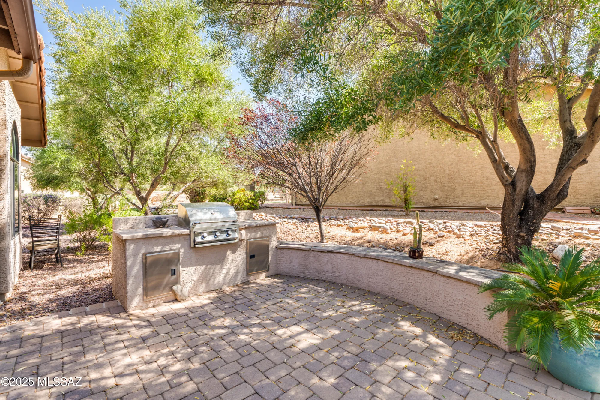 Property Slideshow image 43 of 48 | 850 n hale dr, Green Valley, AZ, 85614
