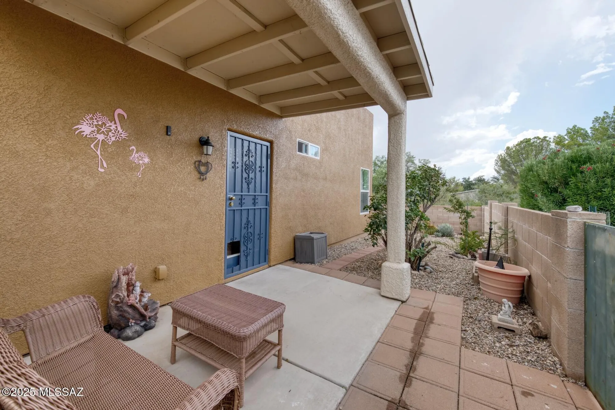 Property Slideshow image 23 of 28 | 434 s meadowood ln, Sierra Vista, AZ, 85635