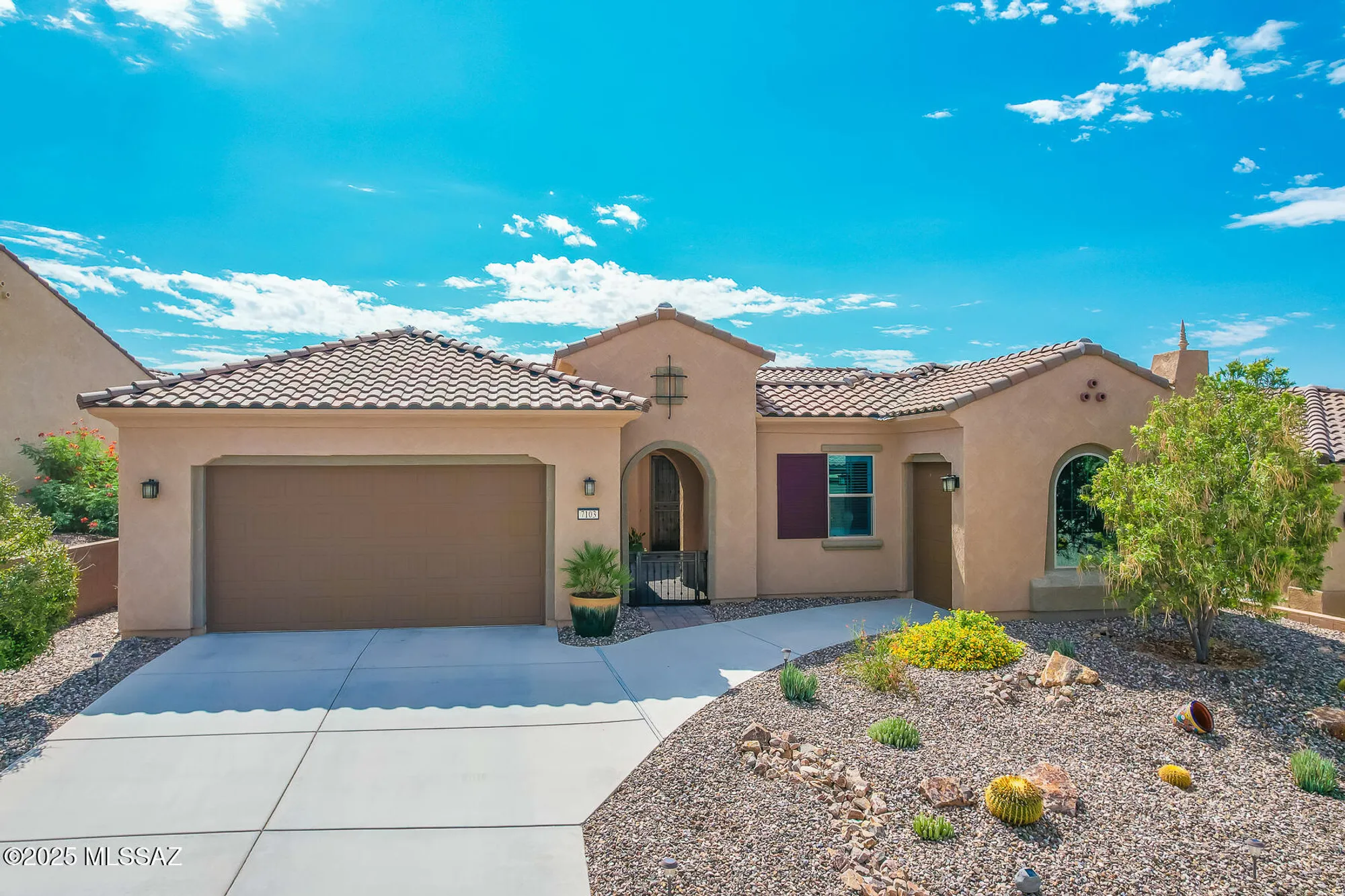 Property Slideshow image 2 of 41 | 7103 w kanab creek trl, Marana, AZ, 85658