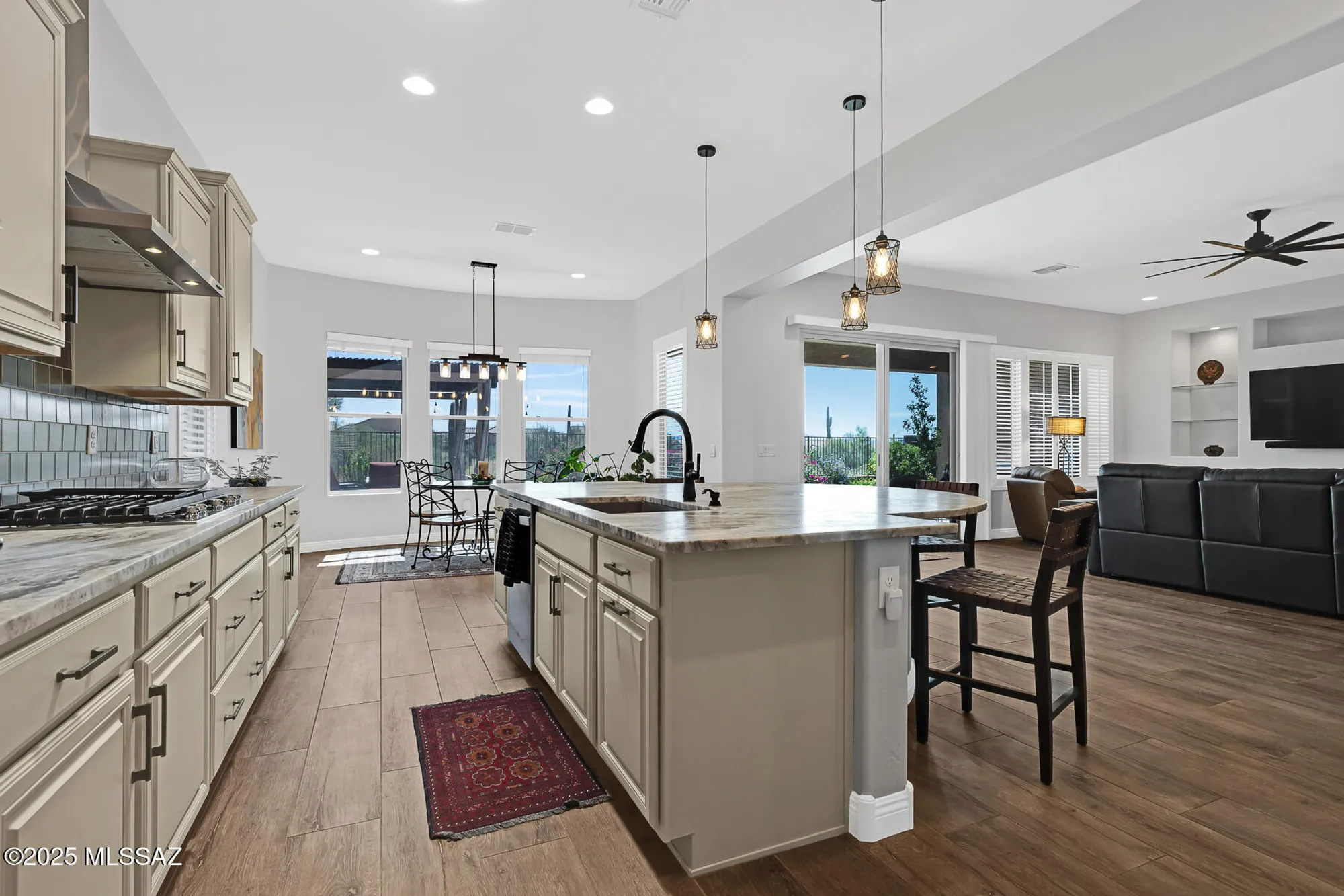 Property Slideshow image 8 of 41 | 7103 w kanab creek trl, Marana, AZ, 85658