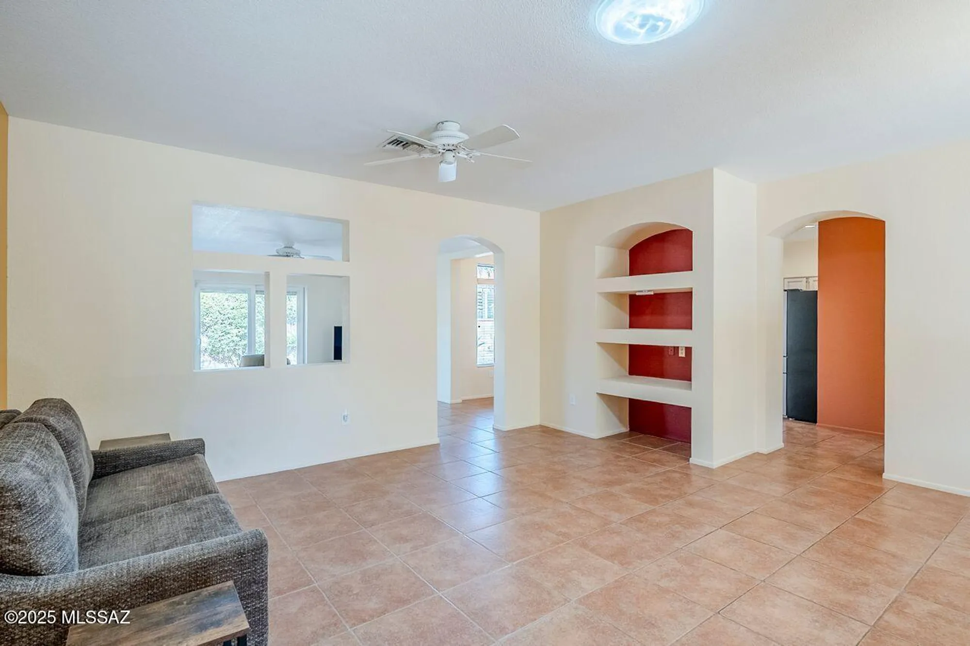 Property Slideshow image 11 of 50 | 14679 n windshade dr, Oro Valley, AZ, 85755