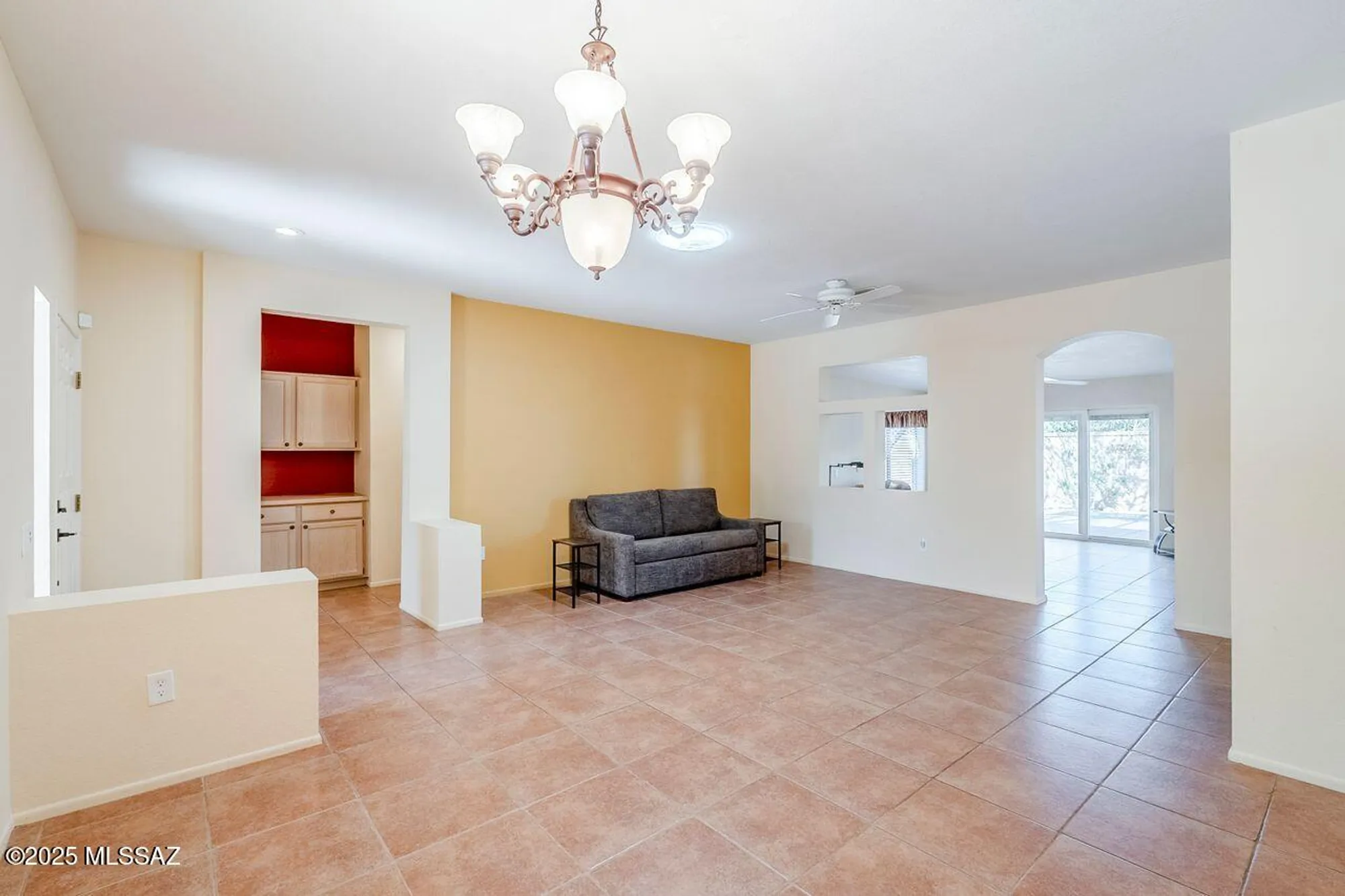 Property Slideshow image 13 of 50 | 14679 n windshade dr, Oro Valley, AZ, 85755