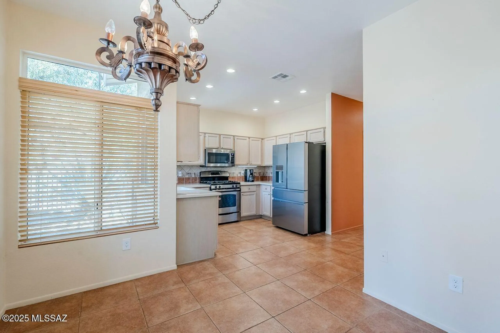 Property Slideshow image 18 of 50 | 14679 n windshade dr, Oro Valley, AZ, 85755