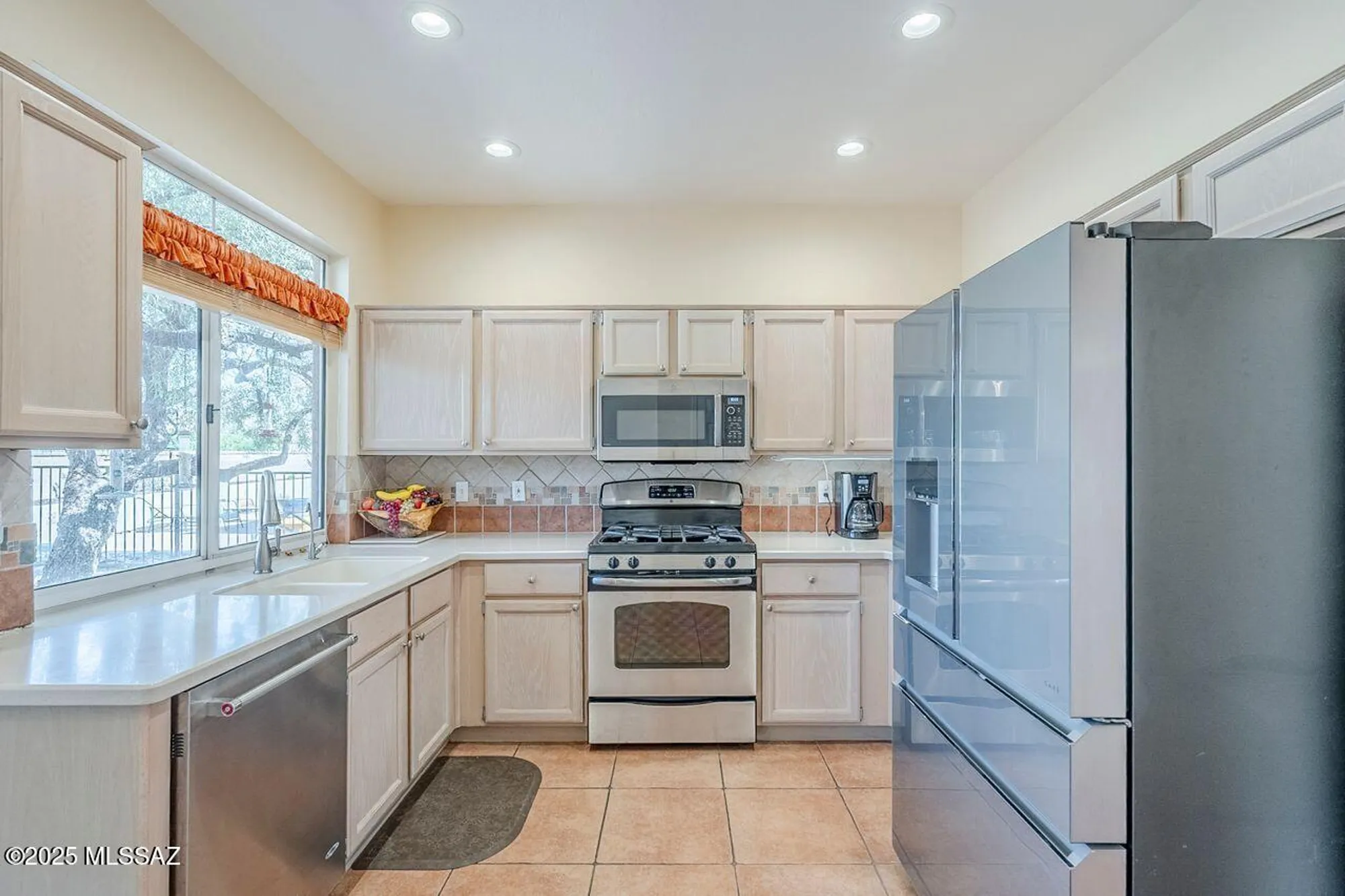 Property Slideshow image 21 of 50 | 14679 n windshade dr, Oro Valley, AZ, 85755