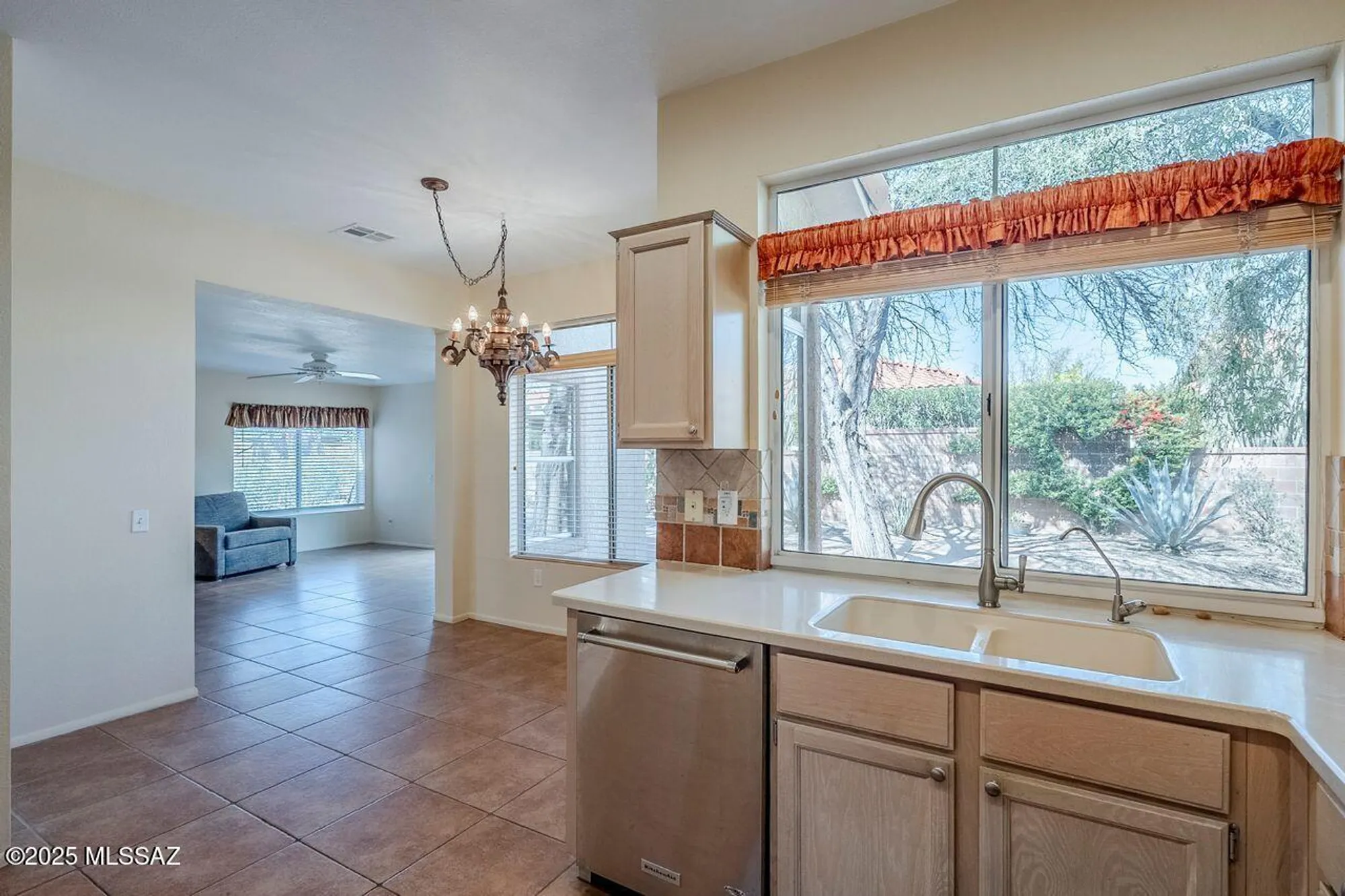 Property Slideshow image 24 of 50 | 14679 n windshade dr, Oro Valley, AZ, 85755