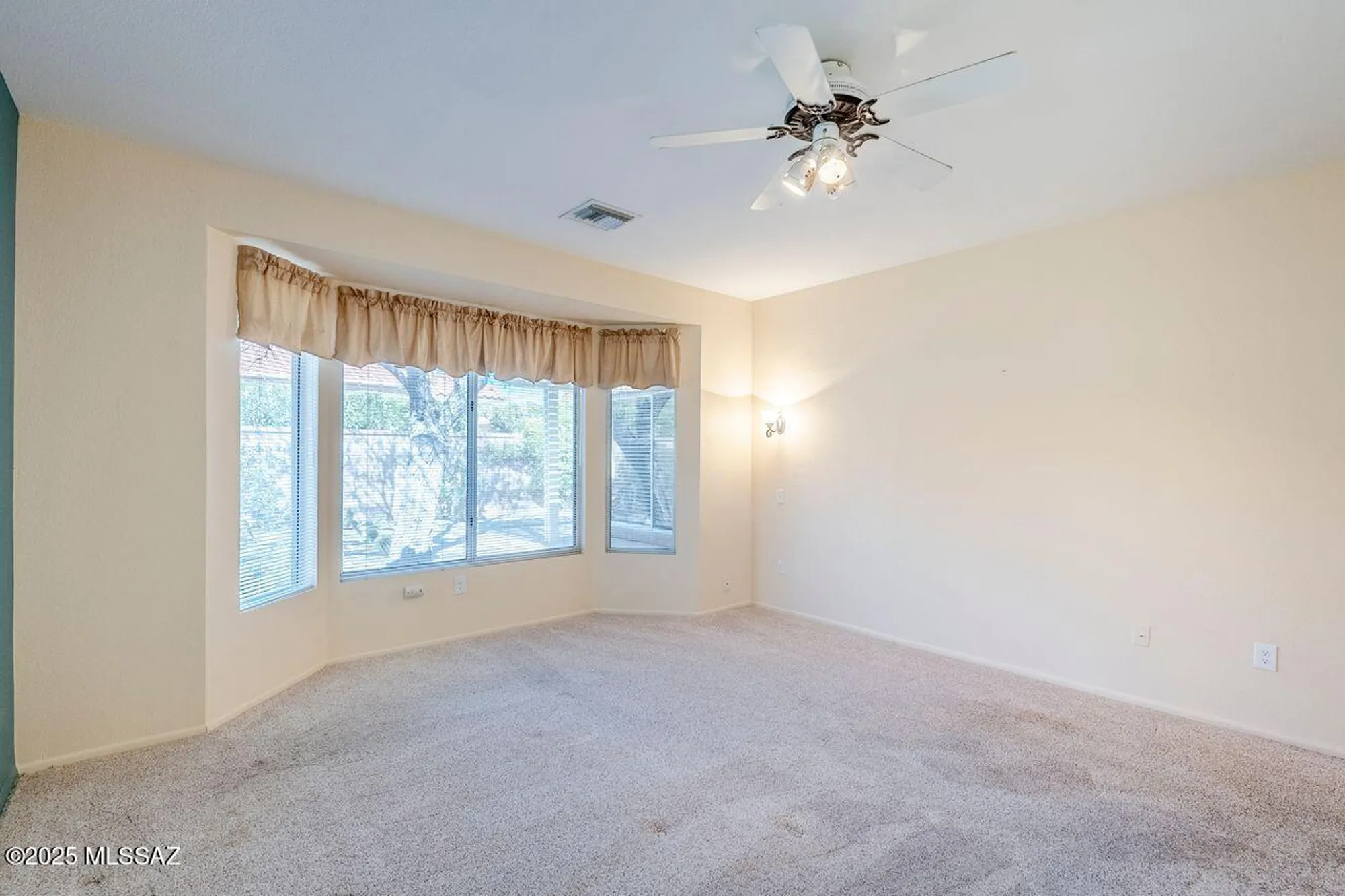 Property Slideshow image 30 of 50 | 14679 n windshade dr, Oro Valley, AZ, 85755