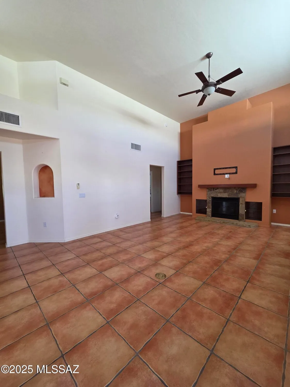 Property Slideshow image 8 of 40 | 648 s placita prosperidad, Green Valley, AZ, 85614