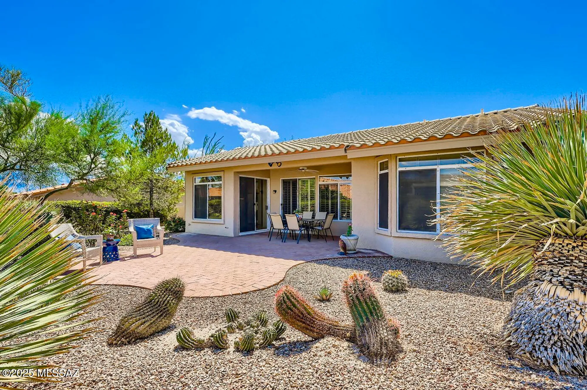 Property Slideshow image 31 of 40 | 917 e royal ridge dr, Oro Valley, AZ, 85755