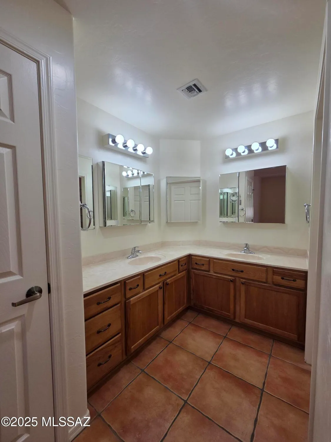 Property Slideshow image 15 of 40 | 648 s placita prosperidad, Green Valley, AZ, 85614