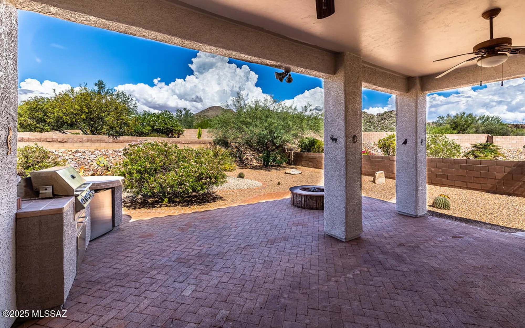 Property Slideshow image 34 of 42 | 13712 n holly grape dr, Marana, AZ, 85658