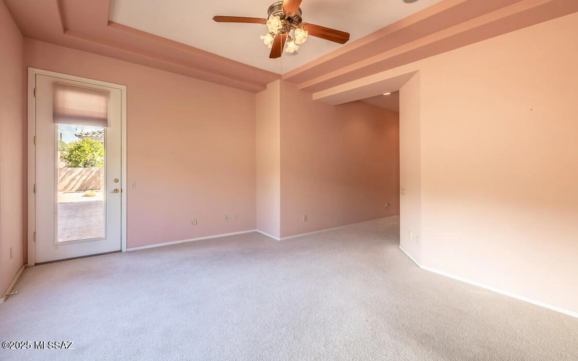 Property Slideshow image 21 of 42 | 13712 n holly grape dr, Marana, AZ, 85658