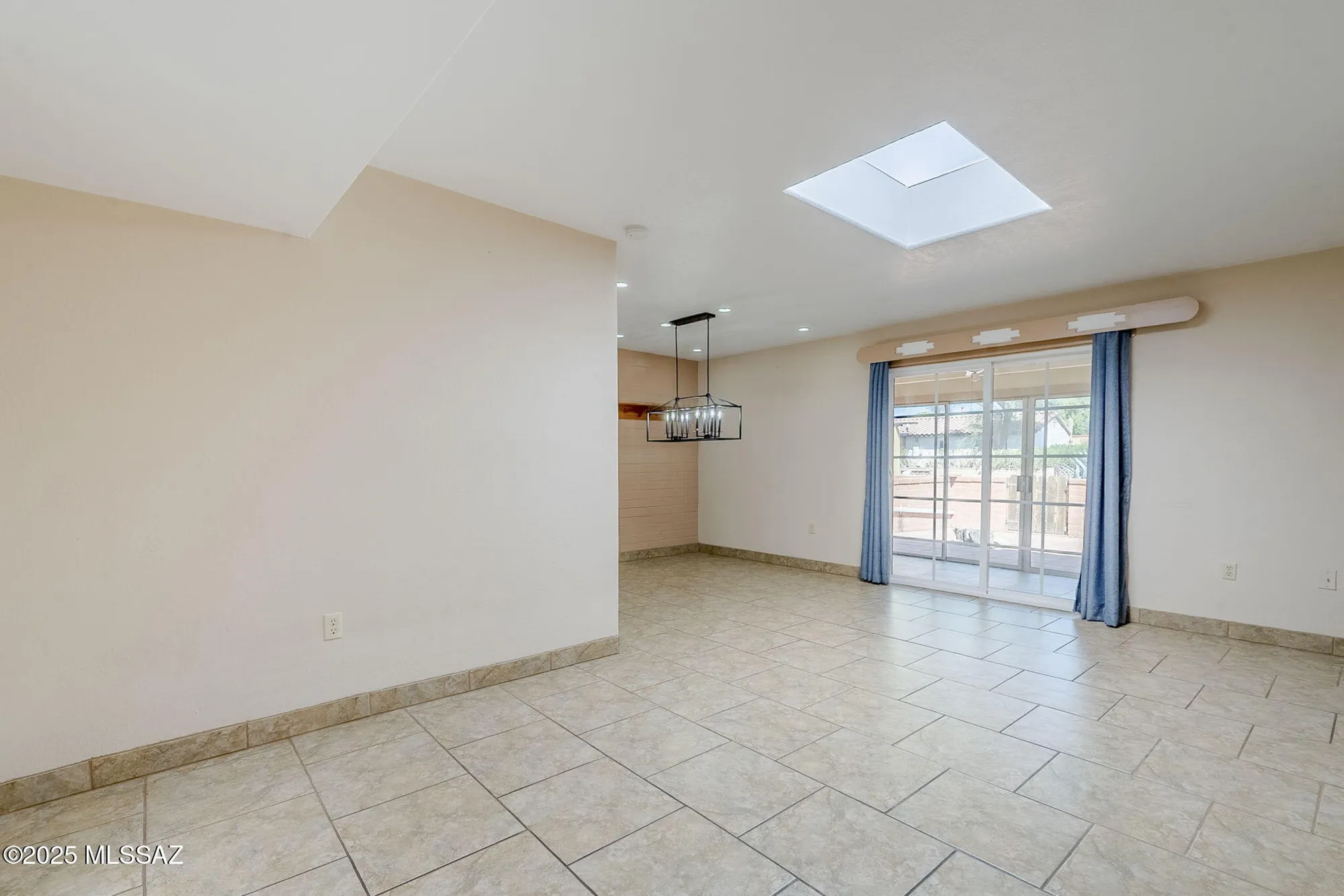 Property Slideshow image 7 of 29 | 1138 s alpine cir, Green Valley, AZ, 85614