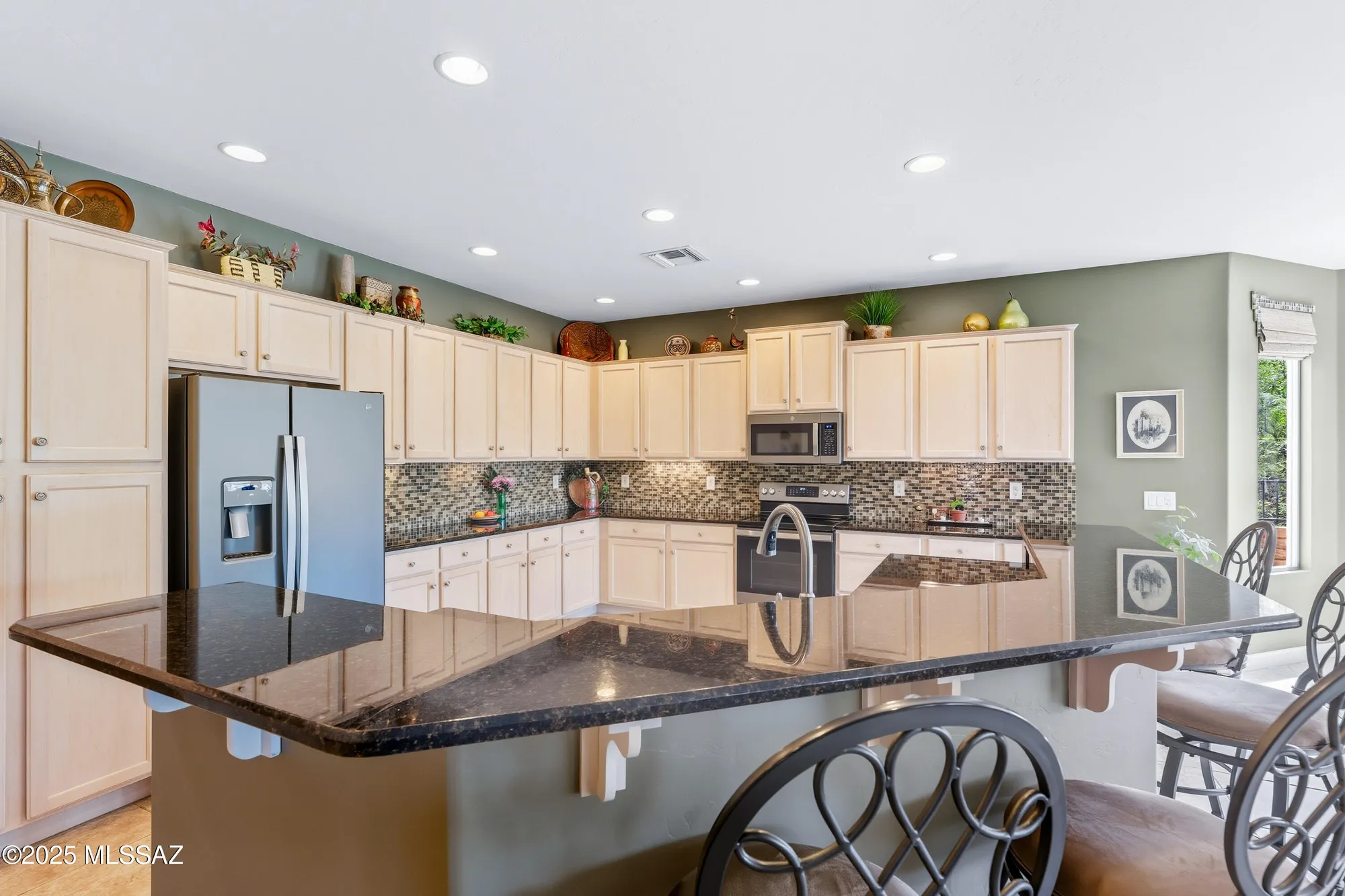 Property Slideshow image 18 of 49 | 671 n keyes rd, Green Valley, AZ, 85614