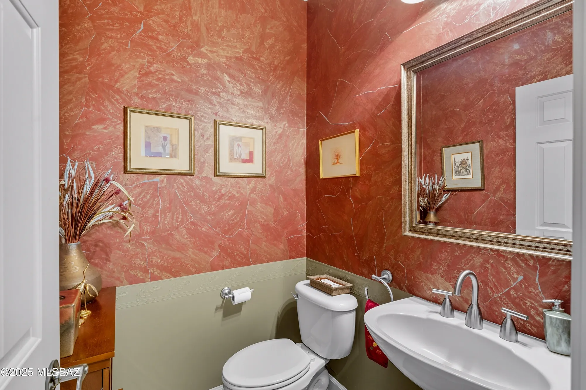 Property Slideshow image 31 of 49 | 671 n keyes rd, Green Valley, AZ, 85614