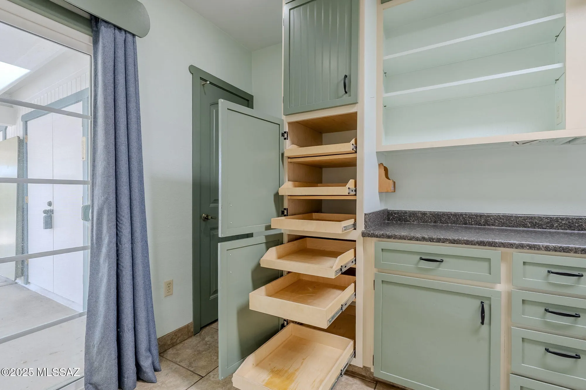 Property Slideshow image 14 of 29 | 1138 s alpine cir, Green Valley, AZ, 85614