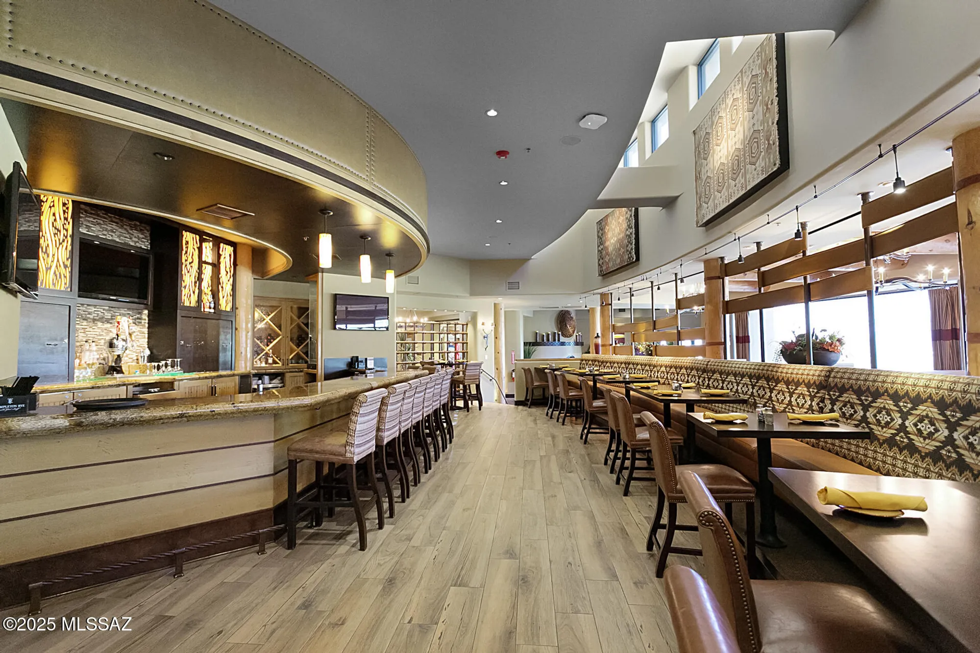 Property Slideshow image 37 of 48 | 38162 s desert bluff dr, Saddlebrooke, AZ, 85739