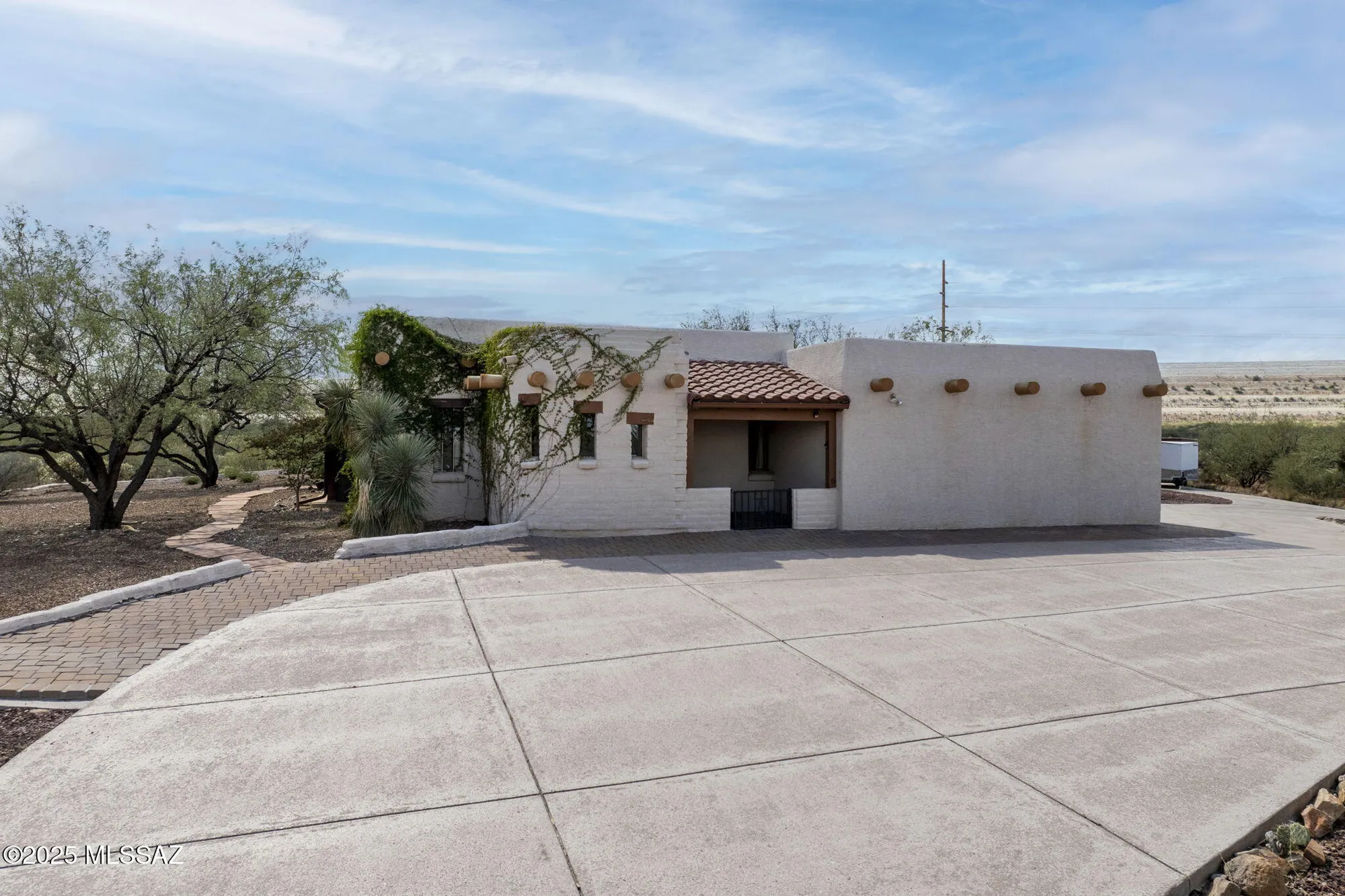 Property Slideshow image 4 of 50 | 1680 s camino del sol, Green Valley, AZ, 85622