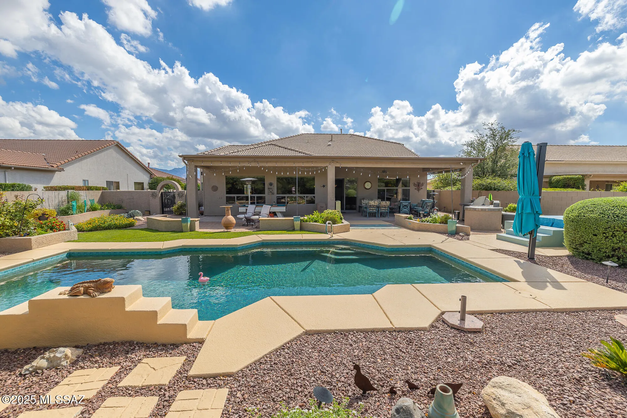 Property Slideshow image 2 of 50 | 63362 e squash blossom ln, Tucson, AZ, 85739