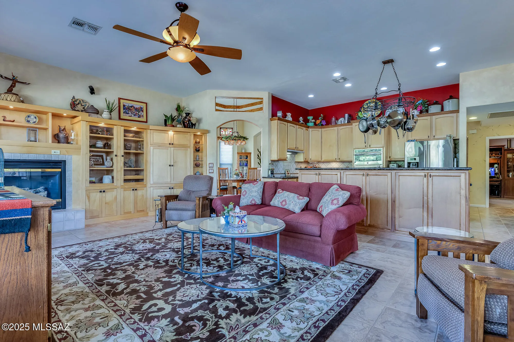 Property Slideshow image 7 of 50 | 63362 e squash blossom ln, Tucson, AZ, 85739