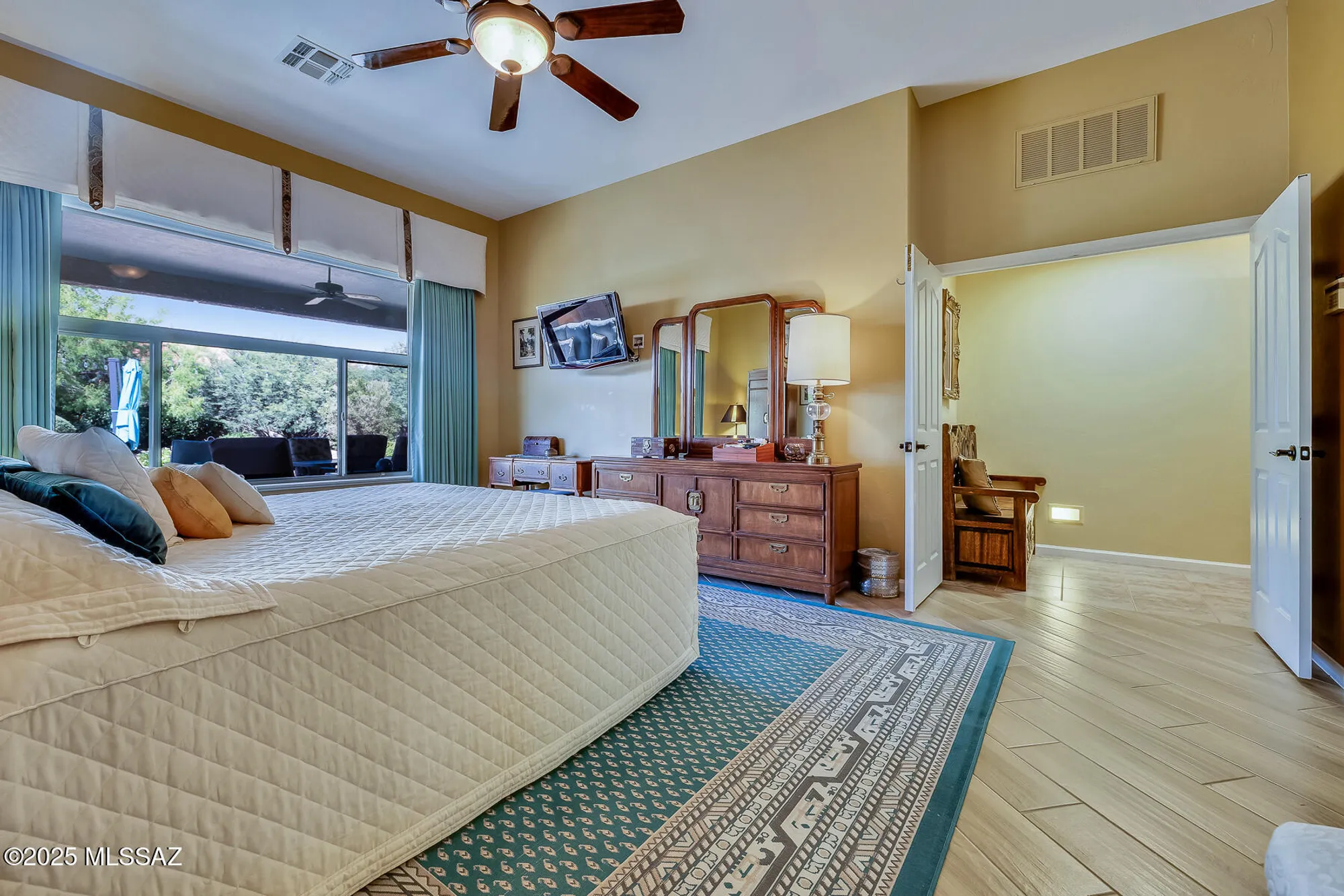 Property Slideshow image 20 of 50 | 63362 e squash blossom ln, Tucson, AZ, 85739