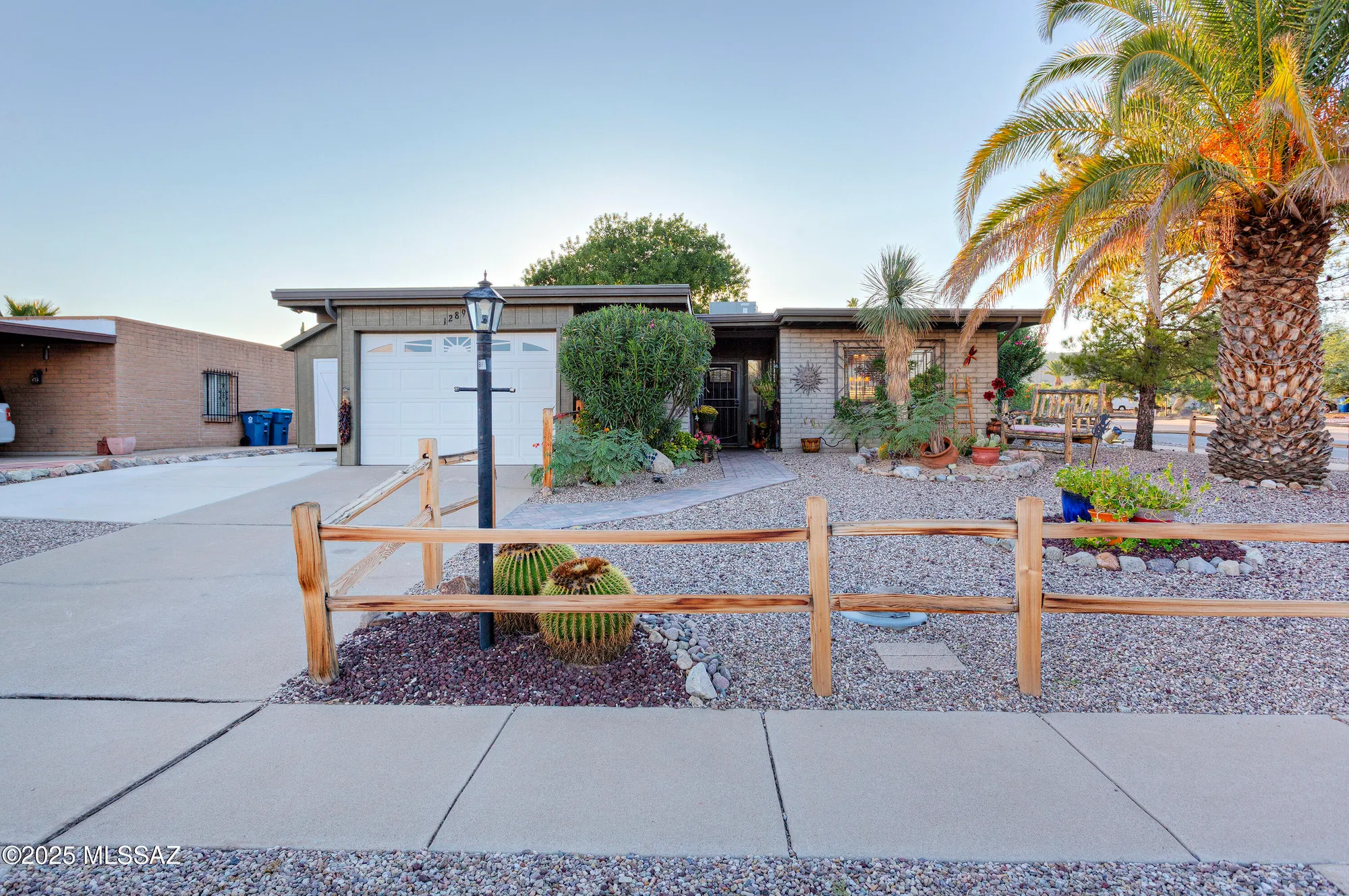 Property Slideshow image 3 of 30 | 1289 n via vicam, Green Valley, AZ, 85614
