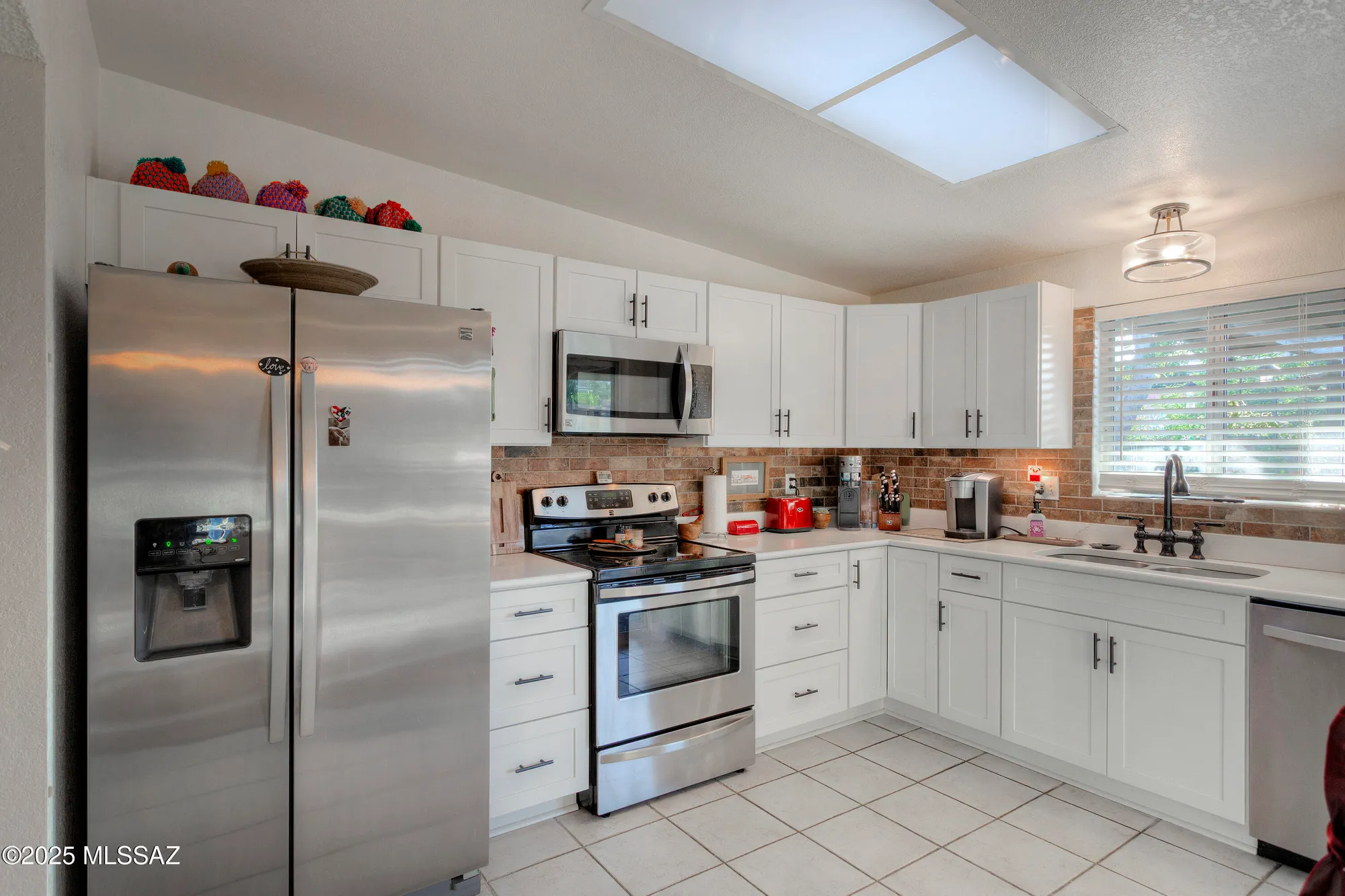 Property Slideshow image 13 of 30 | 1289 n via vicam, Green Valley, AZ, 85614