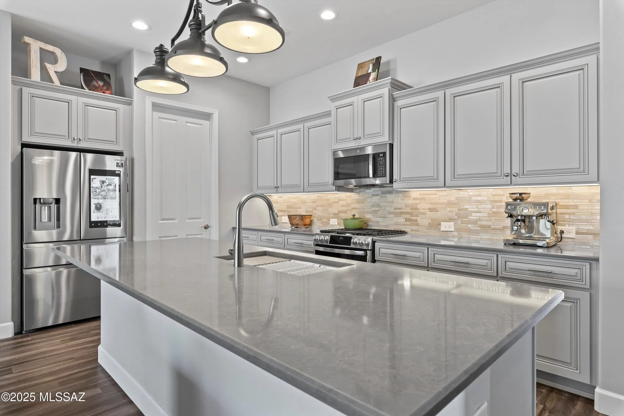 Property Slideshow image 9 of 30 | 61148 e shale rd, Oracle, AZ, 85623