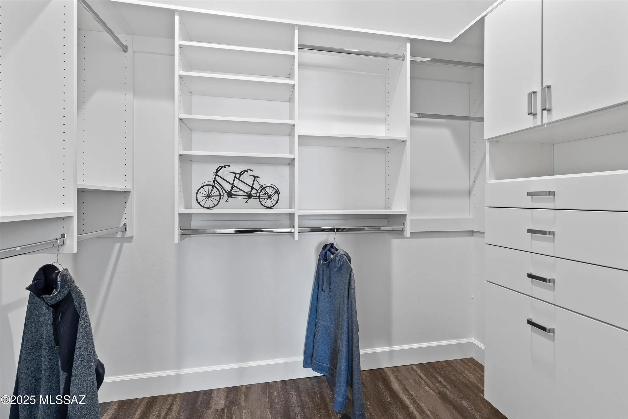 Property Slideshow image 14 of 30 | 61148 e shale rd, Oracle, AZ, 85623