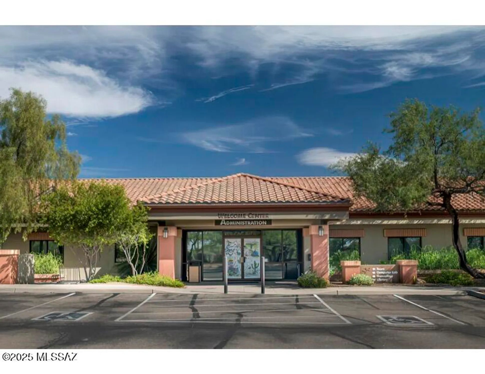 Property Slideshow image 36 of 40 | 917 e royal ridge dr, Oro Valley, AZ, 85755