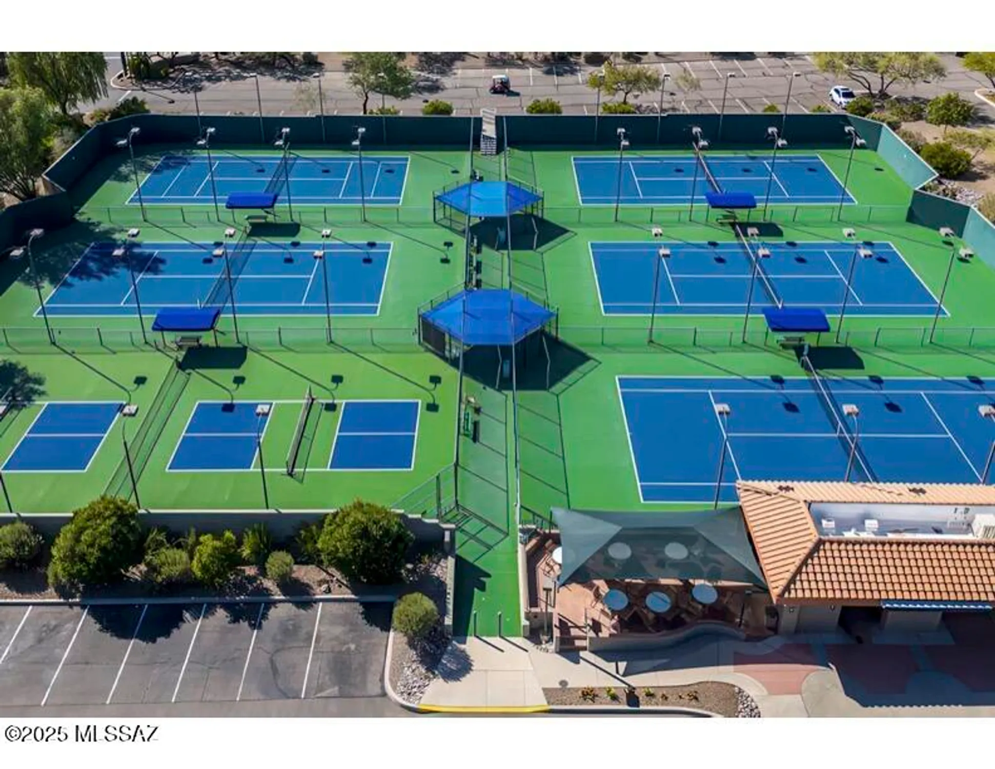 Property Slideshow image 38 of 40 | 917 e royal ridge dr, Oro Valley, AZ, 85755