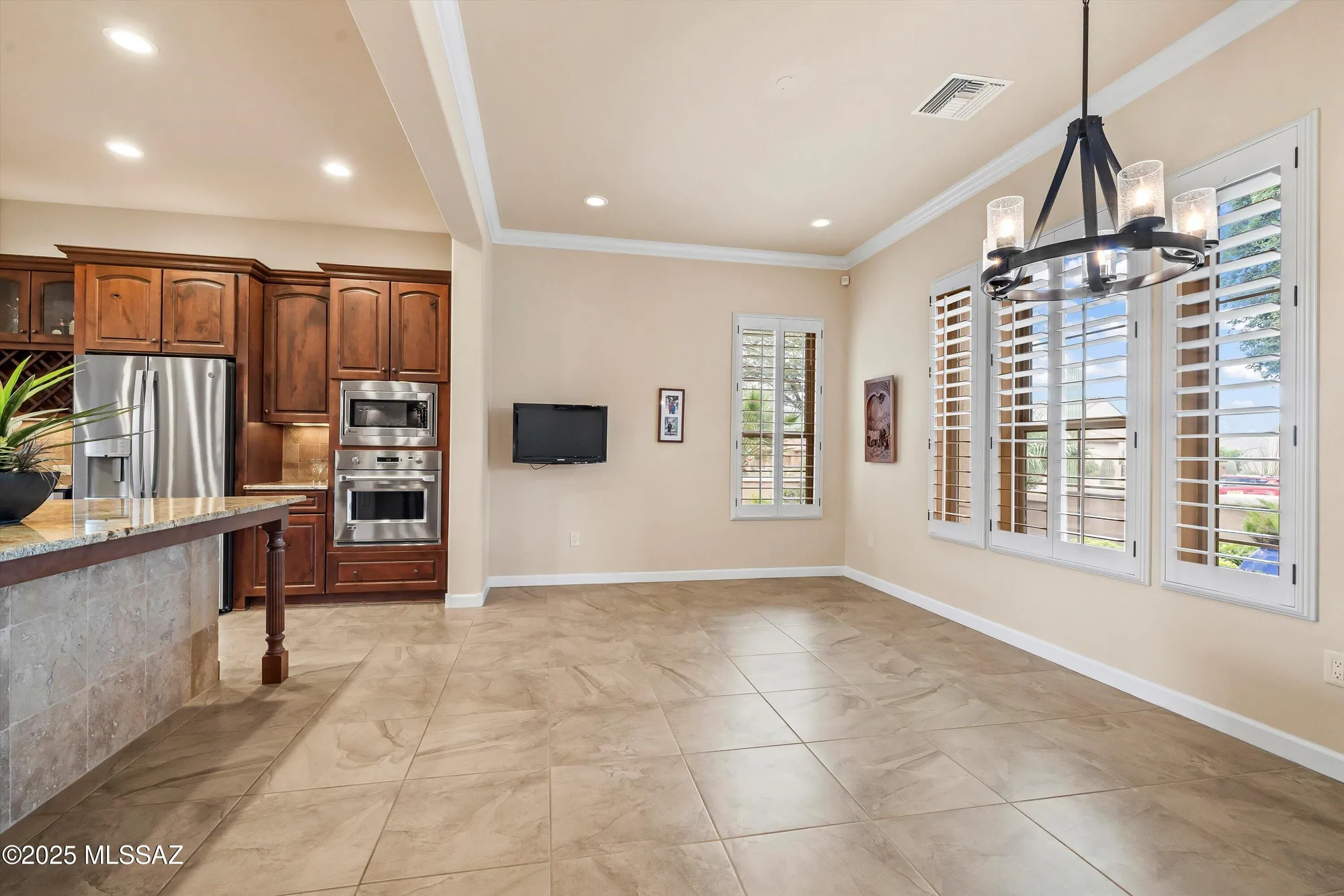 Property Slideshow image 6 of 50 | 66220 e mt lemmon ln, Tucson, AZ, 85739