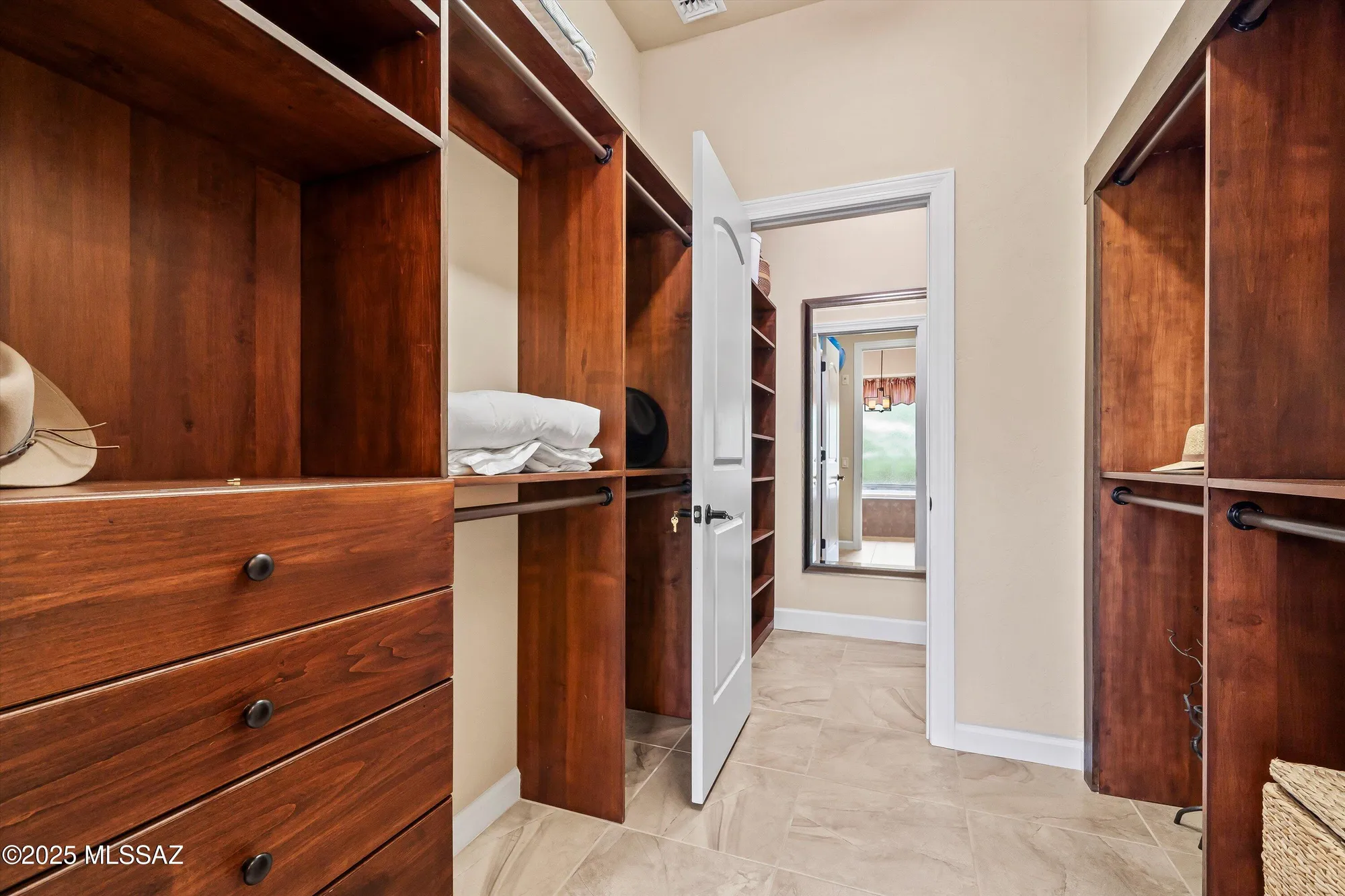 Property Slideshow image 28 of 50 | 66220 e mt lemmon ln, Tucson, AZ, 85739