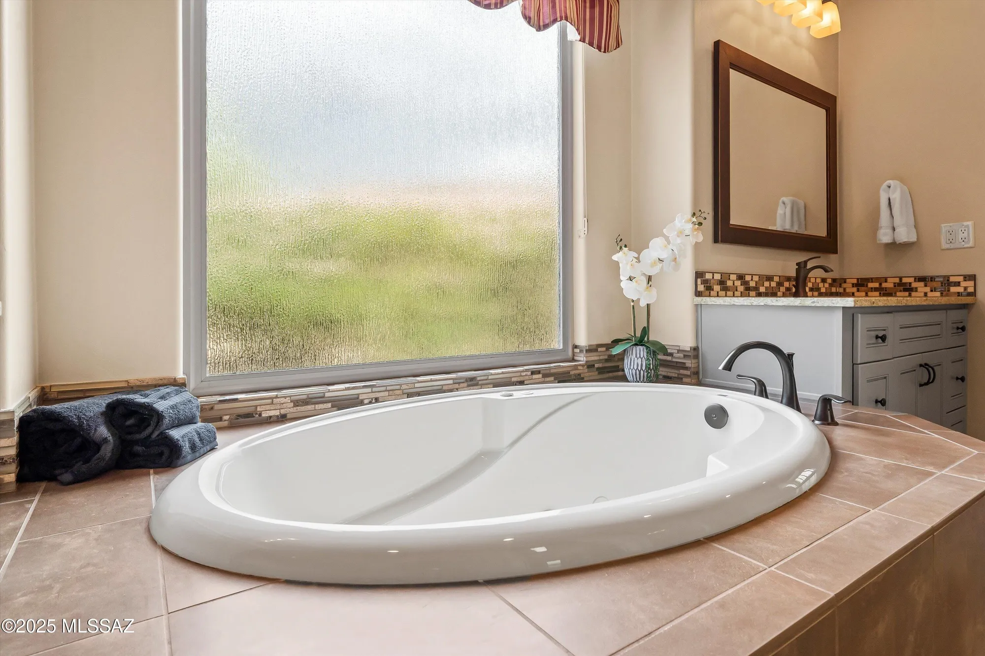 Property Slideshow image 25 of 50 | 66220 e mt lemmon ln, Tucson, AZ, 85739