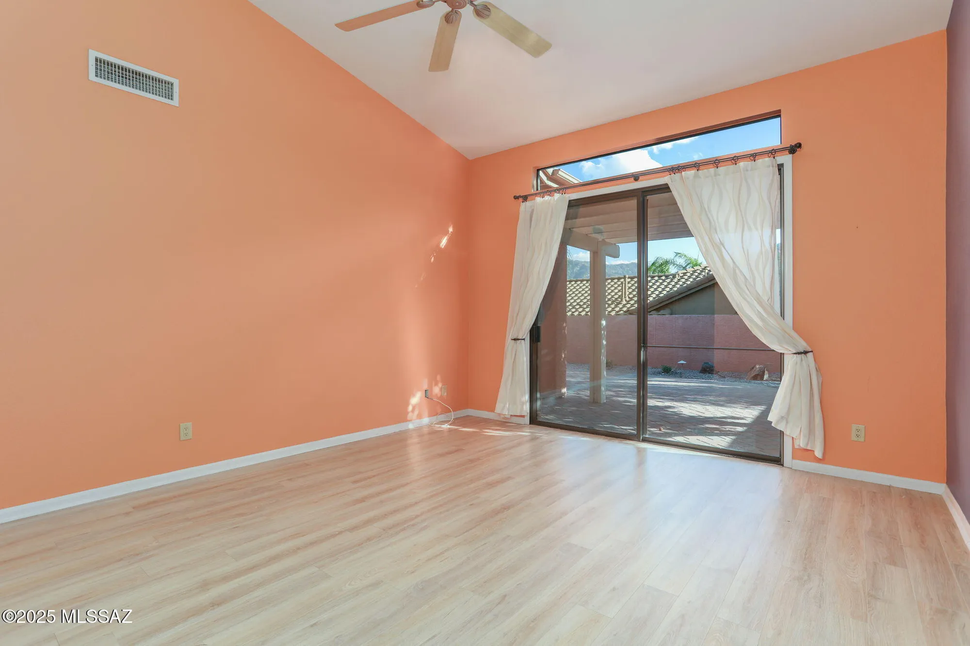 Property Slideshow image 12 of 21 | 65739 e desert rise dr, Tucson, AZ, 85739