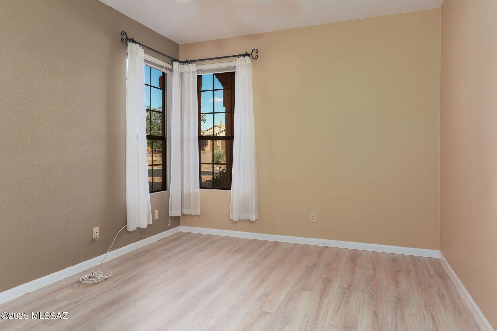 Property Slideshow image 17 of 21 | 65739 e desert rise dr, Tucson, AZ, 85739