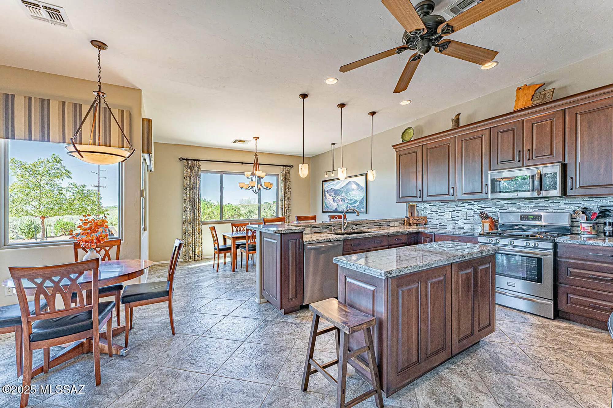 Property Slideshow image 11 of 50 | 2432 w calle casas lindas, Green Valley, AZ, 85622