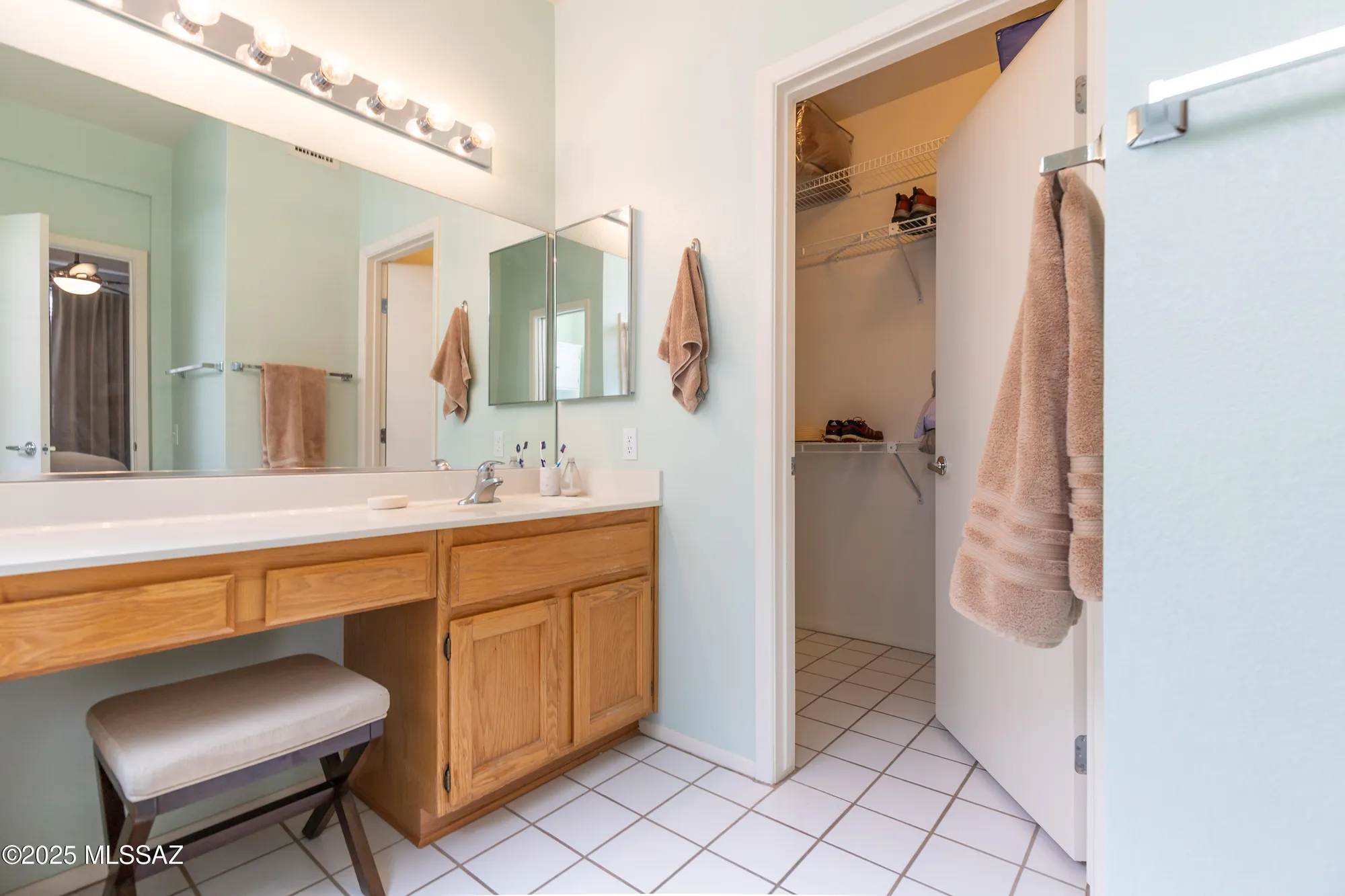 Property Slideshow image 15 of 37 | 2255 e montrose canyon dr, Oro Valley, AZ, 85755