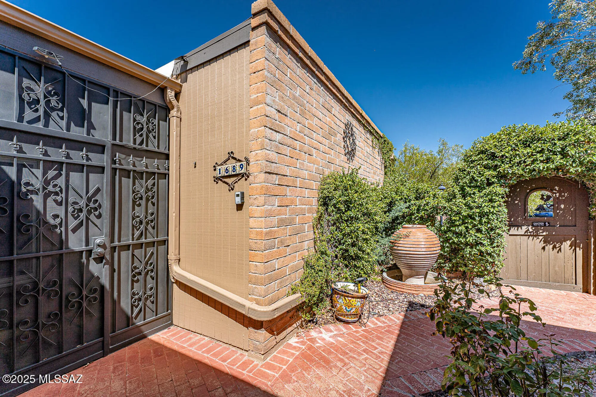 Property Slideshow image 14 of 36 | 1689 w calle hacienda, Green Valley, AZ, 85622