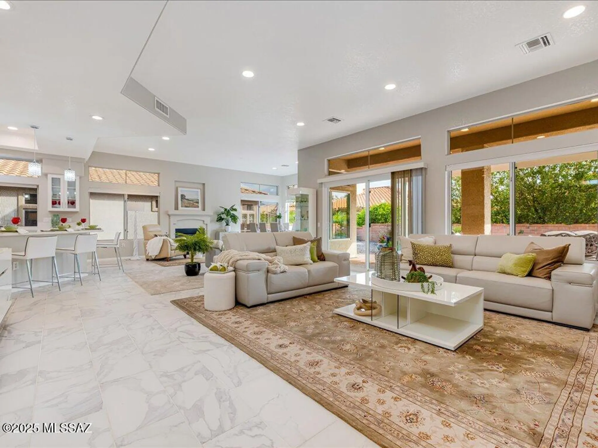 Property Slideshow image 11 of 44 | 14733 n silver hawk dr, Oro Valley, AZ, 85755