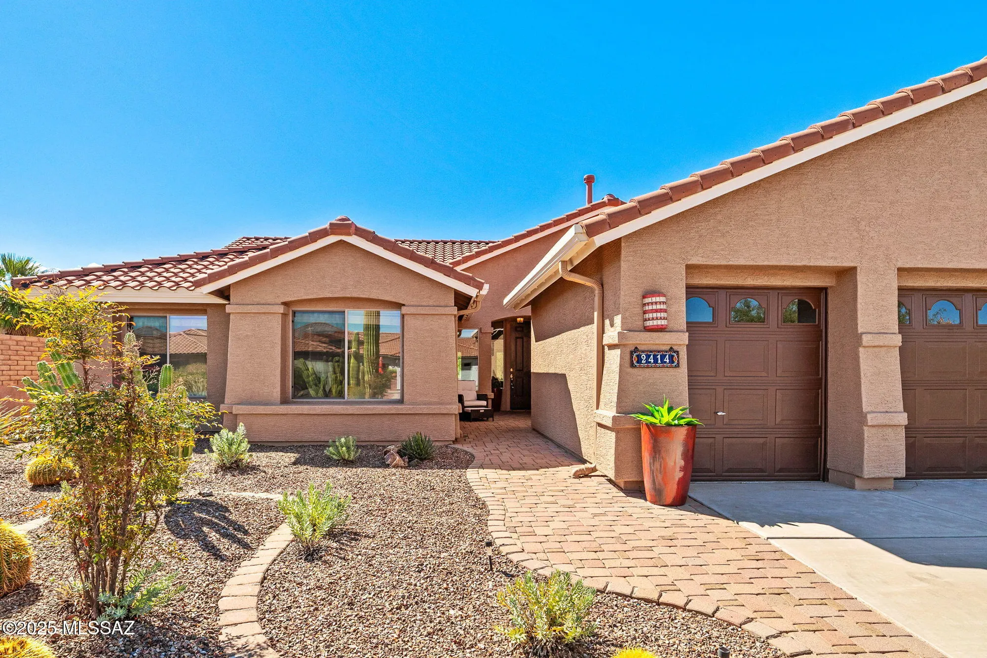 Property Slideshow image 4 of 50 | 2414 e bonita canyon dr, Green Valley, AZ, 85614